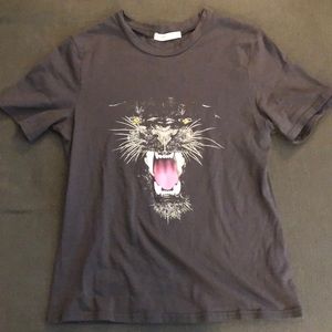 ROMWE gray short sleeve t-shirt size XS/S with tiger design